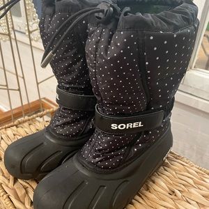 Winter boots